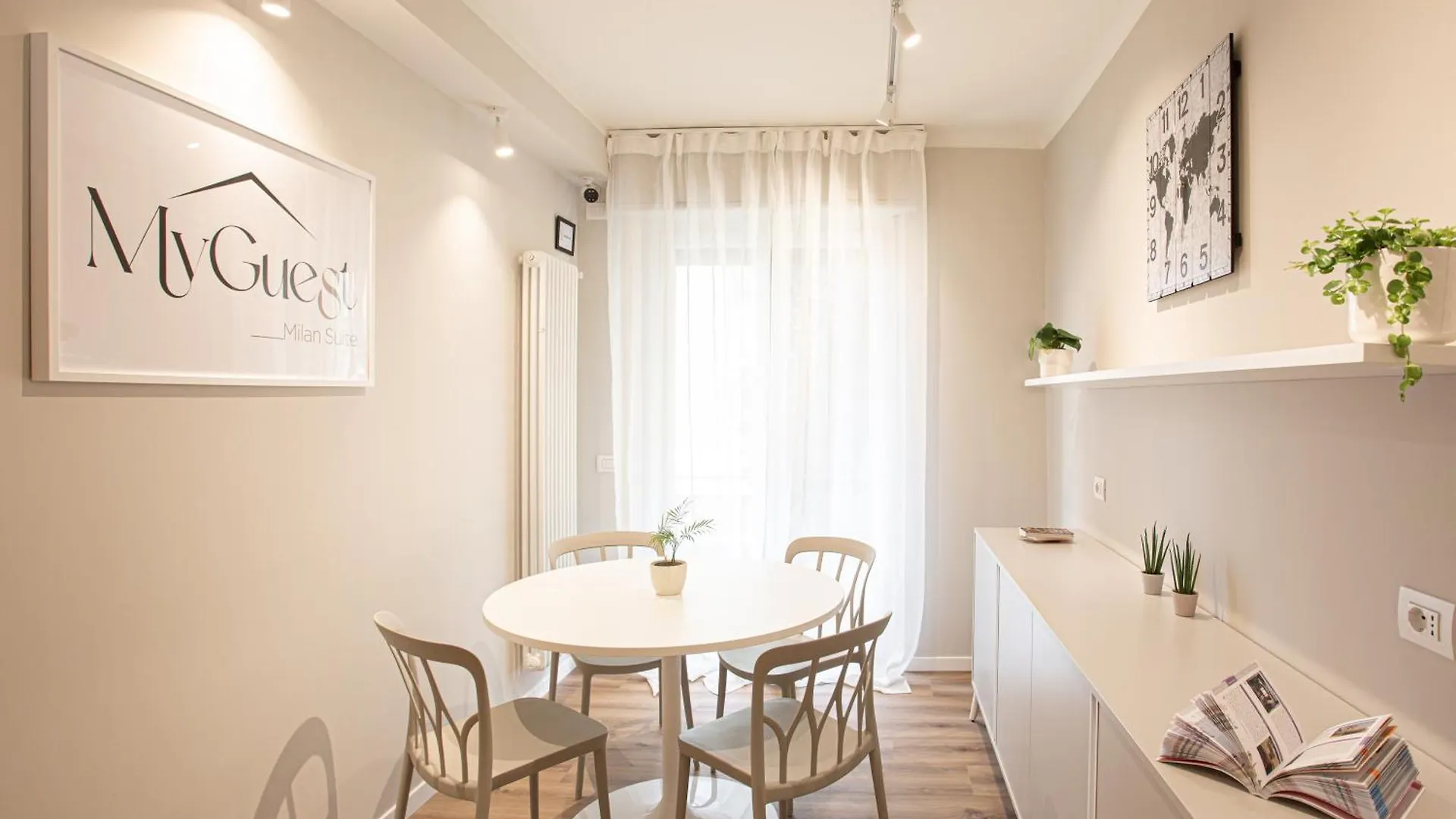 Πανσιόν My Guest Milan Suite